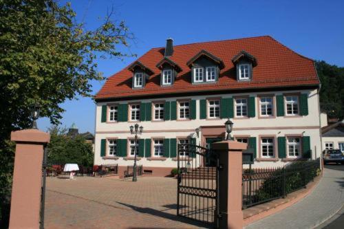 Hotel Restaurant Ölmühle Landstuhl Dış mekan fotoğraf