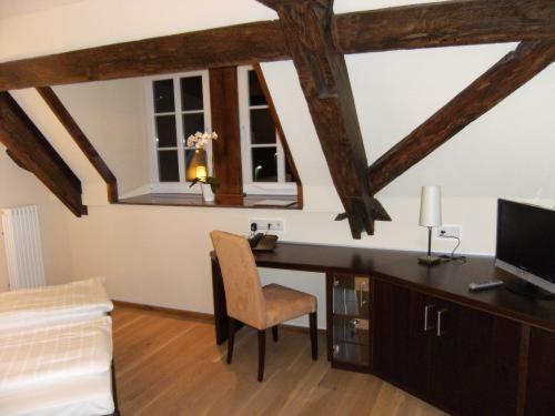 Hotel Restaurant Ölmühle Landstuhl Oda fotoğraf